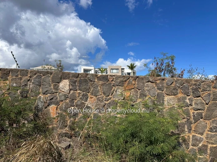 Terrain résidentiel de 843 m² à vendre à Flic en Flac
