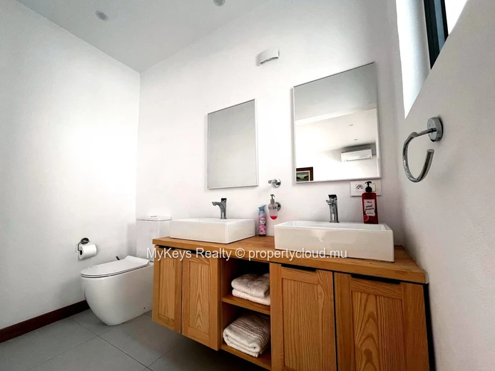 Villa Contemporaine – Grand Jardin –  Animaux Admis – Luminosité Exceptionnelle