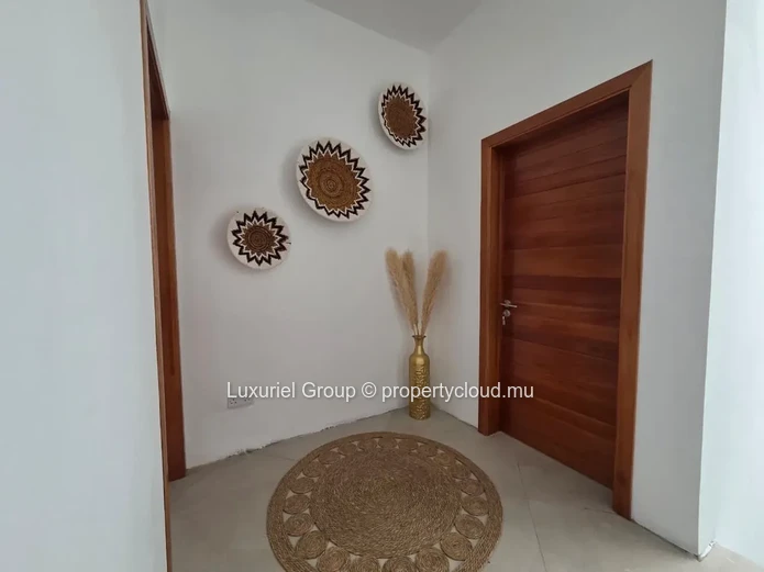 Brand-New Villa With Private Pool For Rent – Calodyne