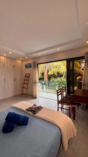 Modern triplex for rent - Walking distance to Flic en Flac beach