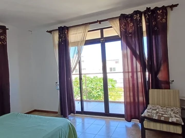 3 Bedroom Townhouse, Duplex