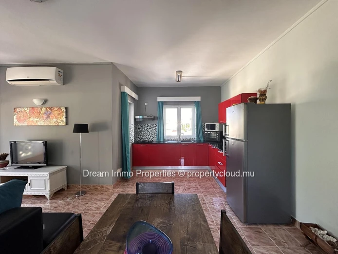 Complexe Residentiel De 6 Appartements Proche Plage De Flic En Flac - Ile Maurice