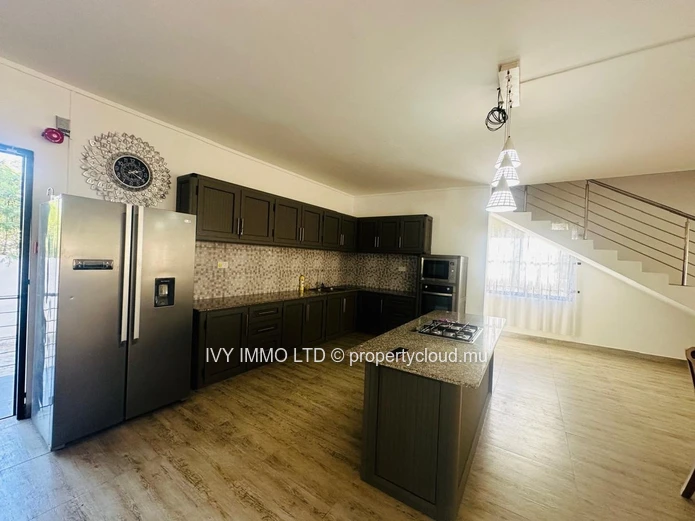 House for Rent – Grand Baie, Chemin 20 Pieds