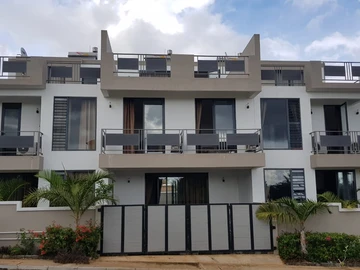 Unique opportunity! Tourist Residence of 9 bedrooms consisting of three duplexes at Morcellement Residence Palmyre, F...