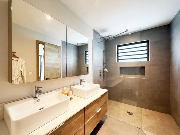 4 Bedroom Villa