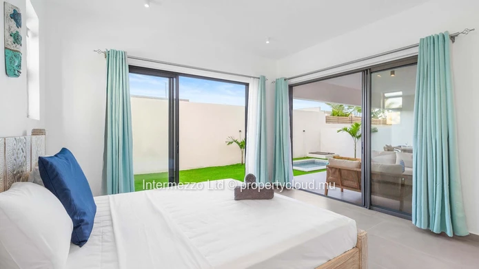 Furnished 3 En-Suite Bedroom Apartment – Pereybere, Mauritius | 201 m² | Garden & Private Plunge Pool | Airbnb 4.90/5...