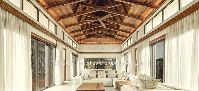 Contemporary single-story villa with 3 bedrooms, offering an exceptional lifestyle