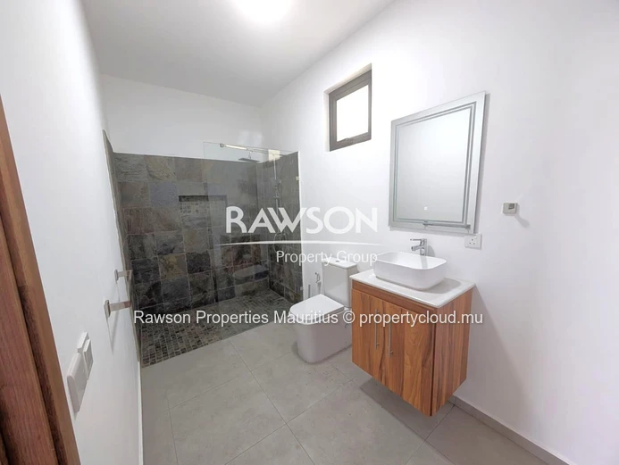Villa Contemporaine À Vendre – Cap Malheureux | Réservée Aux Citoyens Mauriciens Uniquement