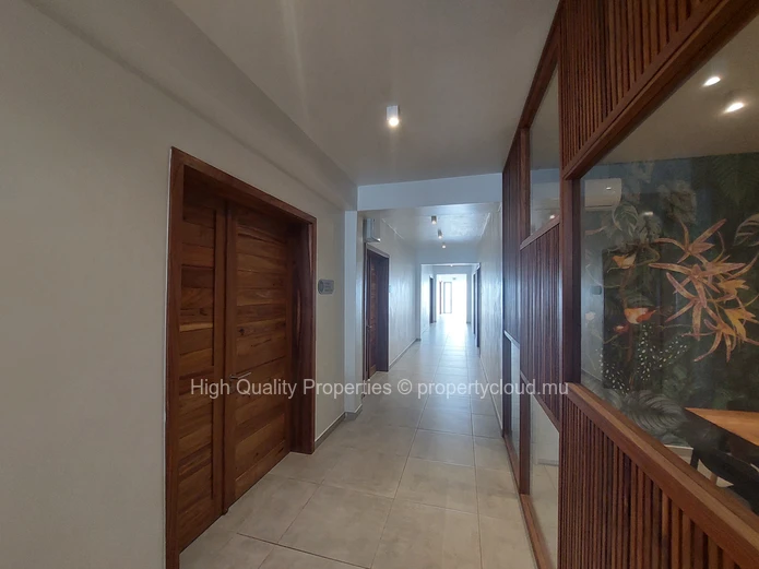 Office for Rent in Pin Point Calbasse 