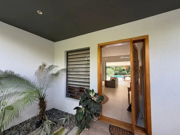 4 Bedroom Villa