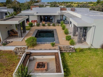 Family villa