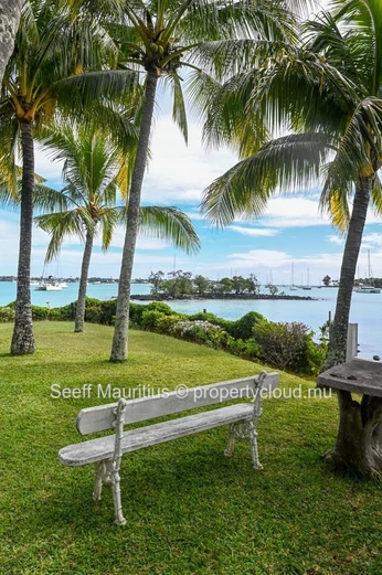 Grand Bay Waterfront Retreat