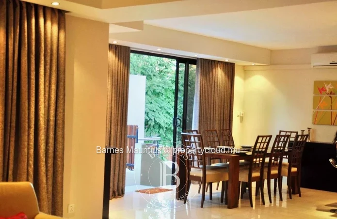 RIVIÈRE NOIRE - Duplex avec vue sur les montagnes - 4 chambres