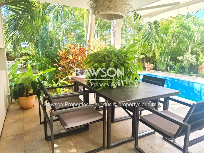 Résidence De Luxe Avec Jardin Tropical Et Piscine - Balaclava