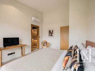 4 Bedroom Apartment