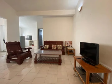 Maison de 8 Chambres