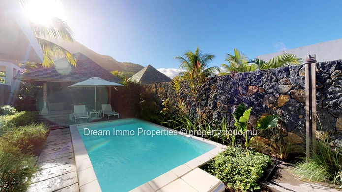 3-bedroom villa in an estate between the sea and the mountains in Black River - Mauritius