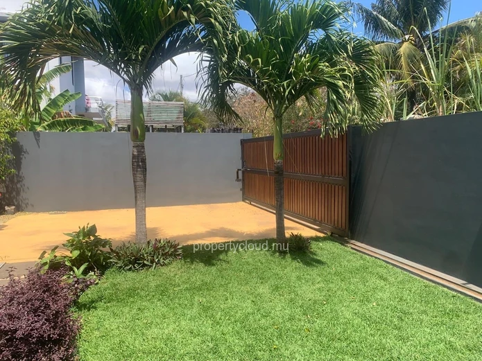 Sérénité et vie paisible à Calodyne : Villa 4 chambres à vendre. 
