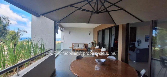 Luxurious Apartment with Stunning Views in Tamarin