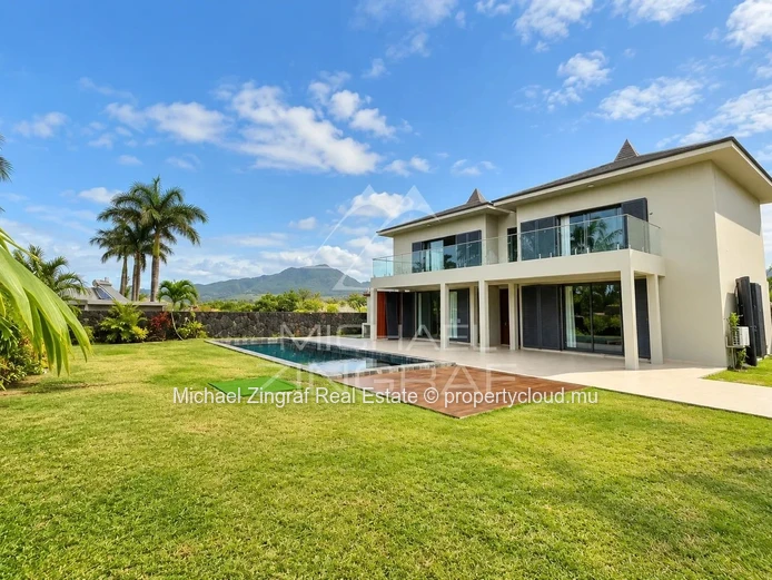 Villa élégante de 4 chambres avec vue mer – Vieux Grand Port