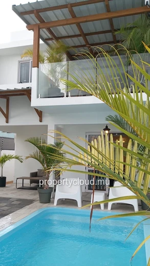 FOR SALE – New villa built in 2025 in the center of Grand Baie