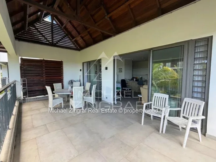 Exceptional Apartment in Grand Bay – Elegance and Tropical Living