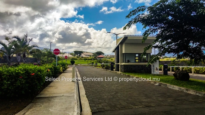 Terrain résidentiel à vendre – Côté Mer, Morcellement Beau Vallon