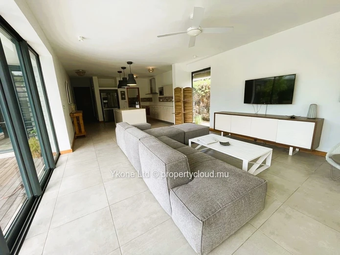 Villa For Sale In Black River