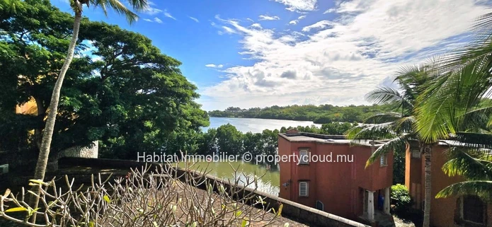 To rent: Furnished and equipped duplex of 84 m² in Port Chambly