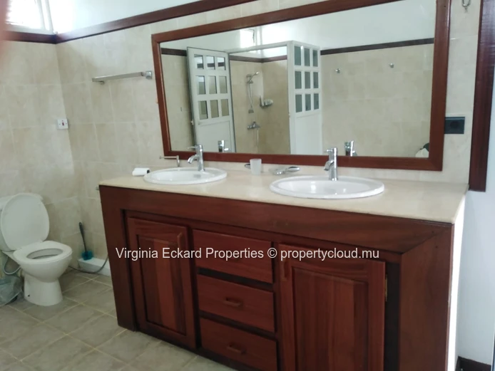 House for Rent (duplex)