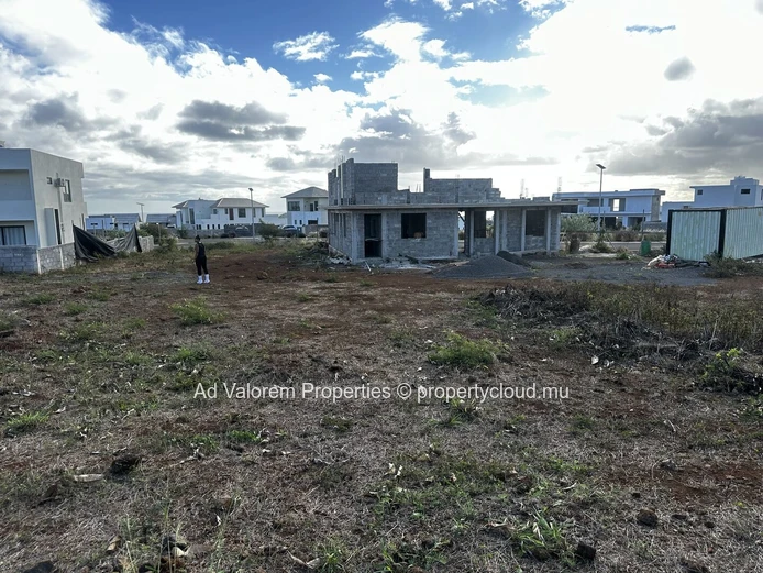 Residential Plot for Sale – Jardin d'Anna 2, Flic-en-Flac | 116 Toises
