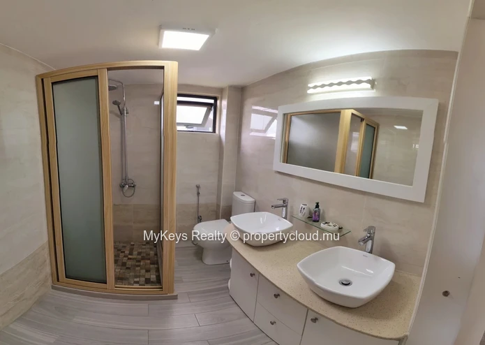 Residence Calme – Piscine Privée – 4 Chambres