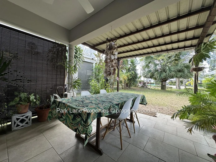 Bungalow à louer avec vue sur mer à Pointe aux Biches