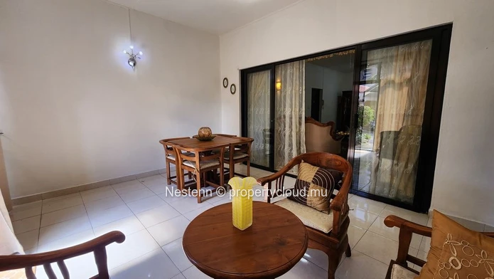 Modern ground floor apartment in Rose Hill with 3 bedrooms 3 bathrooms veranda and secured parking near schools and s...