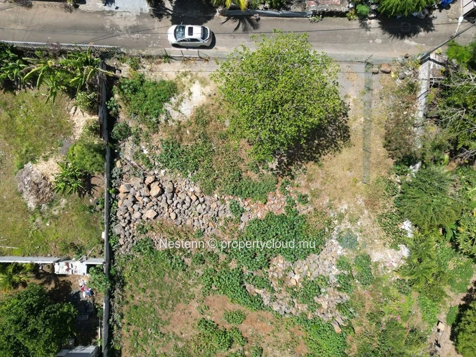 Residential land of 420 m² 