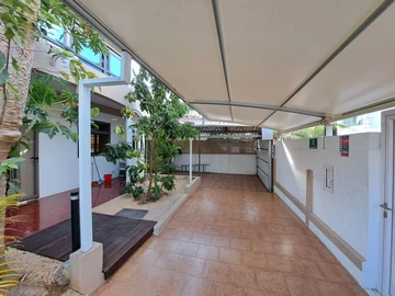 Maison de 8 Chambres