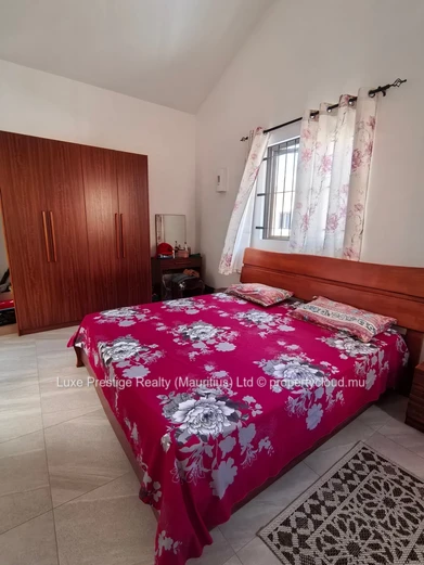 Duplex 3 chambres à Grand Baie | Résidence Beverly Hills | Entièrement meublé | Neuf | Rs 50,000