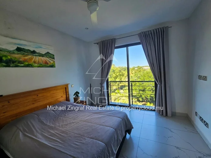 Grand Baie – Élégant Appartement avec Rooftop et Piscine Privée