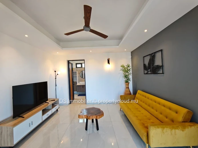 Villa À Vendre – Moderne Avec Piscine – Confort À Grand Baie- Nord