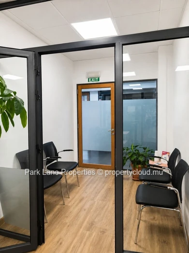Bureau à louer à Ébène | Espace professionnel de 47,30 m²