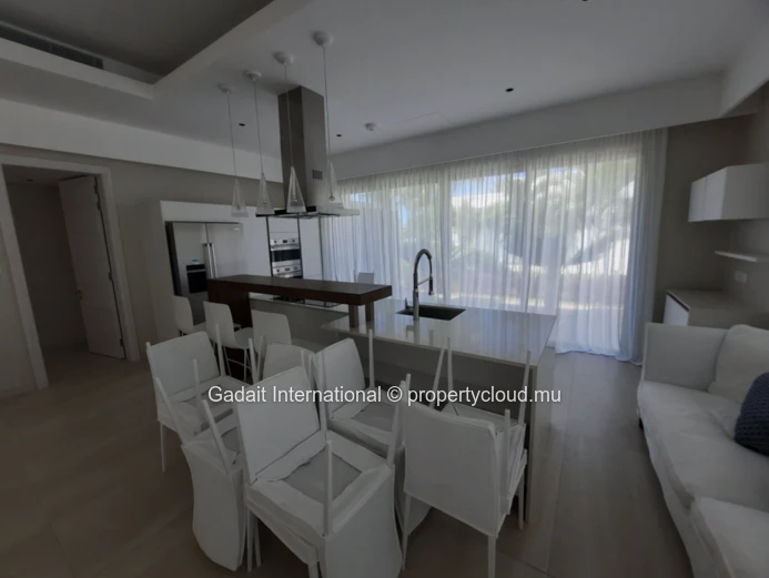 A Louer Magnifique Villa de Luxe 4 Suites Parentales avec Piscine et Vue Golf à Anahita Resort, Île Maurice