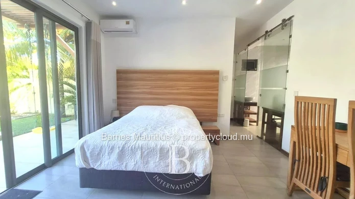 GRAND BAIE – Villa moderne et spacieuse avec piscine – 3 chambres