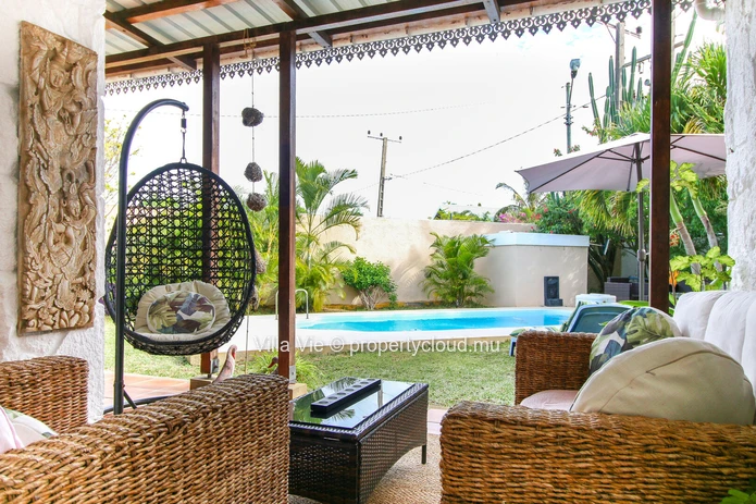 Pérèybere – Charming 4-bedroom house with a swimming pool (Sole Mandate)