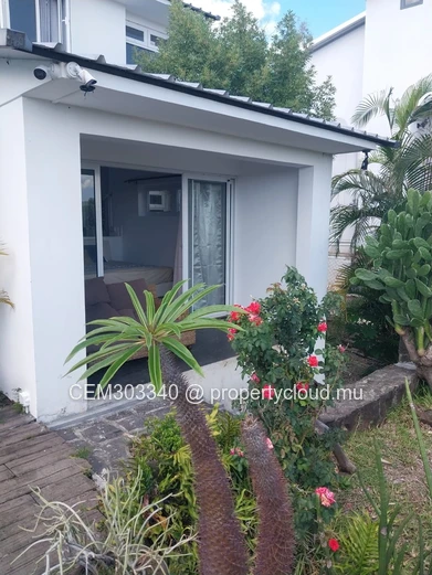 Villa familiale 4 chambres avec piscine à vendre – Village des Pêcheurs, Rivière Noire