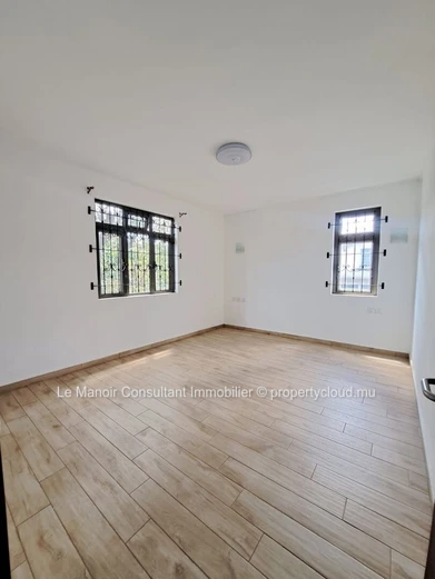 Duplex meublé de 3 chambres à louer à Flic en Flac - 130 m²