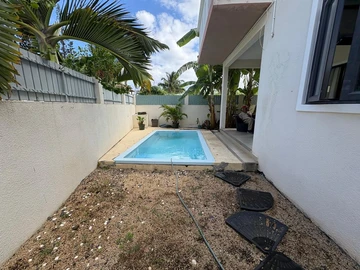 Elegant house with Rooftop Terrace for Rent in La Preneuse