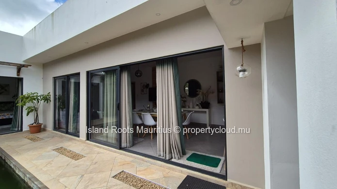 Charming villa to rent in the heart of Forêt Daruty