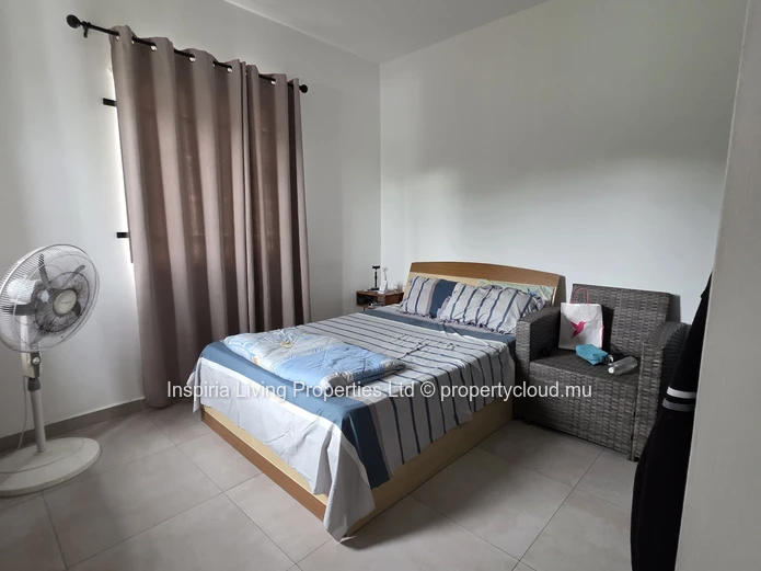 Contemporary 4-Bed House in Brisée Verdière — Garage & Open Kitchen