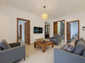 3 Bedroom Apartment