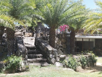 5 Bedroom Villa